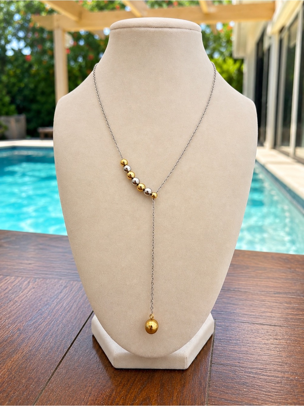 Two-Tone Beaded Lariat Necklace